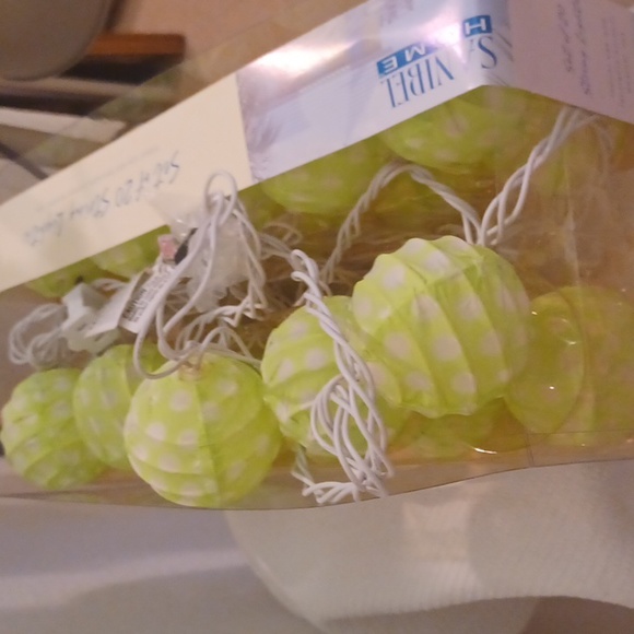 Sanibel home Set of 20 string lights indoor & outdoor weather use - Picture 6 of 6